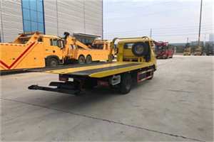 小东门非事故拖车