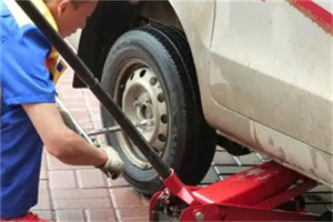 小东门附近拖车24小时服务热线电话