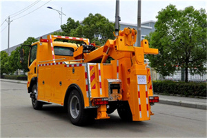 小东门高速路拖车费